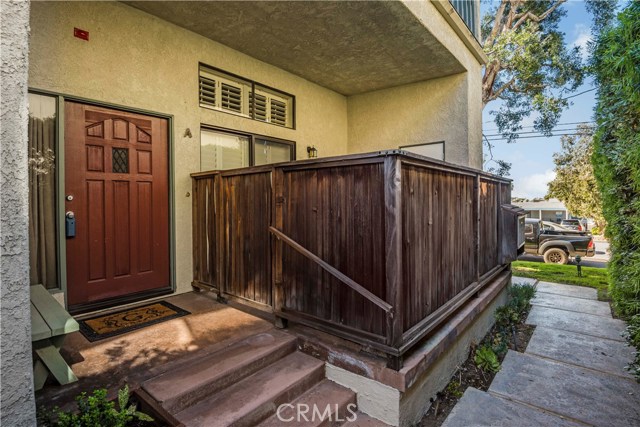 2112 Vanderbilt Lane, Redondo Beach, California 90278, 2 Bedrooms Bedrooms, ,3 BathroomsBathrooms,Residential,Sold,Vanderbilt,SB17089458