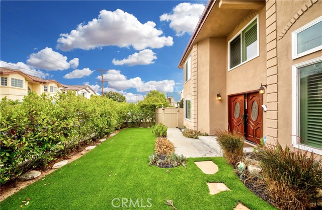 1908 Plant Avenue, Redondo Beach, California 90278, 3 Bedrooms Bedrooms, ,2 BathroomsBathrooms,Residential,Sold,Plant,SB20209683