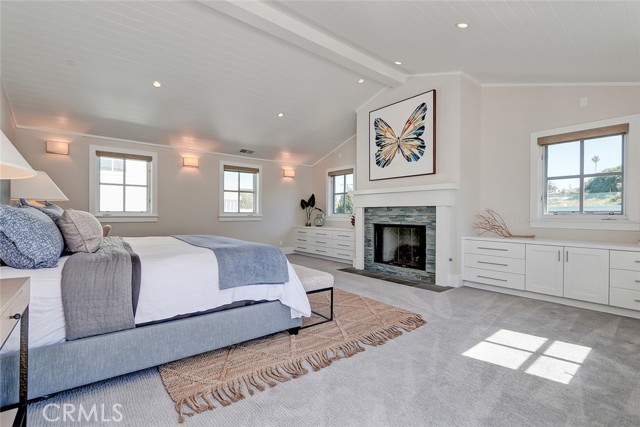 570 27th Street, Manhattan Beach, California 90266, 5 Bedrooms Bedrooms, ,4 BathroomsBathrooms,Residential,Sold,27th,SB21030922