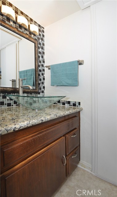 121 Prospect Avenue, Redondo Beach, California 90277, 2 Bedrooms Bedrooms, ,2 BathroomsBathrooms,Residential,Sold,Prospect,SB18229456