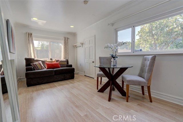 118 Helberta Avenue, Redondo Beach, California 90277, 3 Bedrooms Bedrooms, ,3 BathroomsBathrooms,Residential,Sold,Helberta,SB18247405