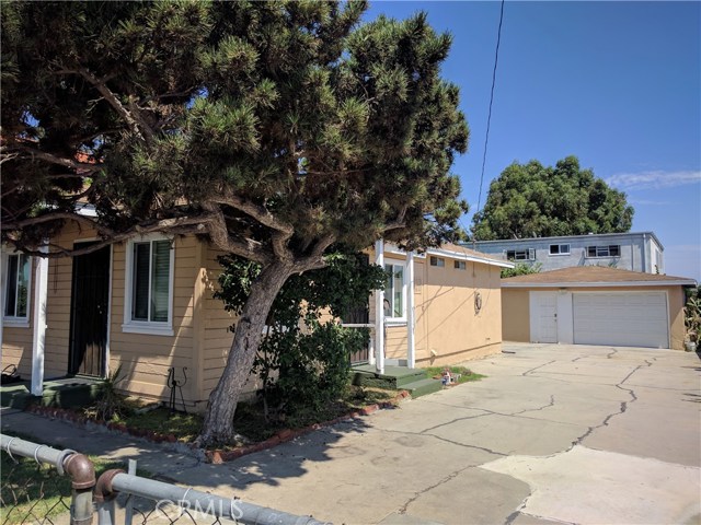 2006 Perkins Lane, Redondo Beach, California 90278, 4 Bedrooms Bedrooms, ,2 BathroomsBathrooms,Residential,Sold,Perkins,PW17205927