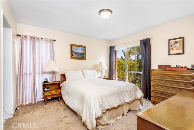 1915 Santa Rena Drive, Rancho Palos Verdes, California 90275, 4 Bedrooms Bedrooms, ,1 BathroomBathrooms,Residential,Sold,Santa Rena,PV21077963