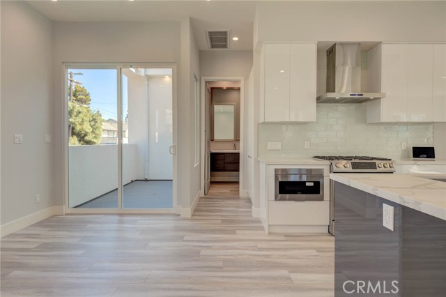 2203 Perkins Lane, Redondo Beach, California 90278, 3 Bedrooms Bedrooms, ,2 BathroomsBathrooms,Residential,Sold,Perkins,PV19112271