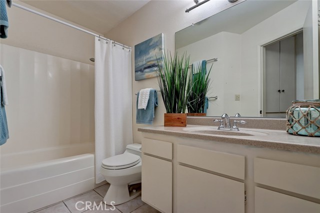 Light and bright bathroom.