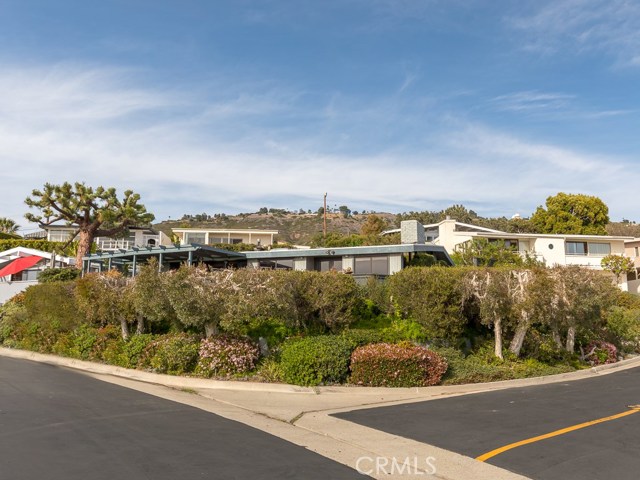 4111 Sea Horse Lane, Rancho Palos Verdes, California 90275, 2 Bedrooms Bedrooms, ,1 BathroomBathrooms,Residential,Sold,Sea Horse,PV18037874