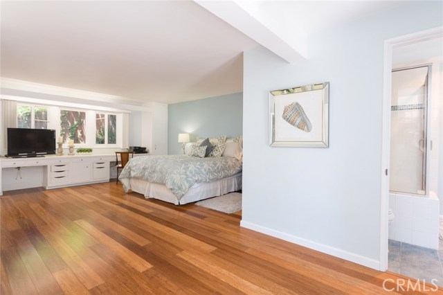 611 Gould Terrace, Hermosa Beach, California 90254, 4 Bedrooms Bedrooms, ,1 BathroomBathrooms,Residential,Sold,Gould,SB17111077