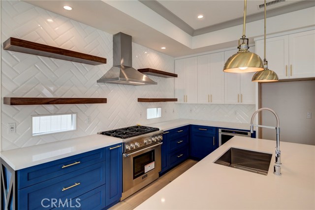 1712 Harriman Lane, Redondo Beach, California 90278, 4 Bedrooms Bedrooms, ,4 BathroomsBathrooms,Residential,Sold,Harriman,PV18244514