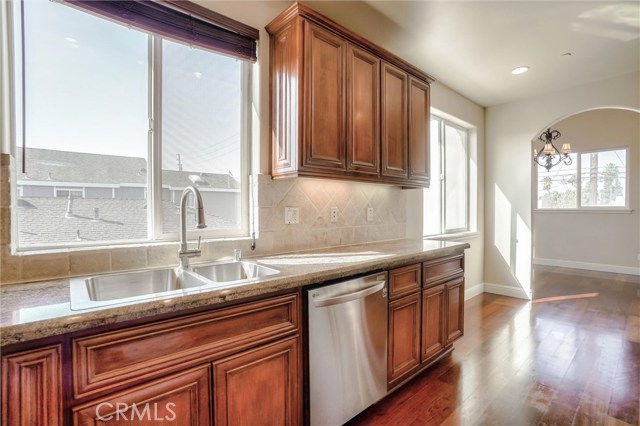 2318 Vanderbilt Lane, Redondo Beach, California 90278, 3 Bedrooms Bedrooms, ,2 BathroomsBathrooms,Residential,Sold,Vanderbilt,SB20231755