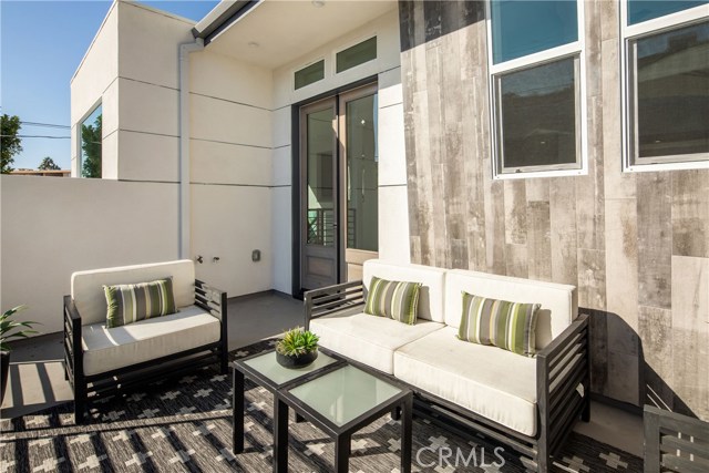 1729 Harriman Lane, Redondo Beach, California 90278, 4 Bedrooms Bedrooms, ,3 BathroomsBathrooms,Residential,Sold,Harriman,SB19259591