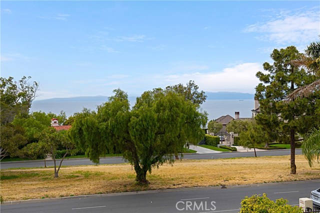 1336 Palos Verdes Drive, Palos Verdes Estates, California 90274, 5 Bedrooms Bedrooms, ,3 BathroomsBathrooms,Residential,Sold,Palos Verdes,PV19106593