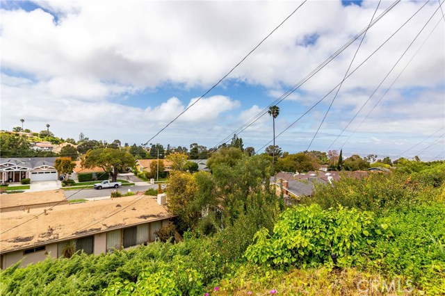 27117 Whitestone Road, Rancho Palos Verdes, California 90275, 4 Bedrooms Bedrooms, ,1 BathroomBathrooms,Residential,Sold,Whitestone,SB19083262