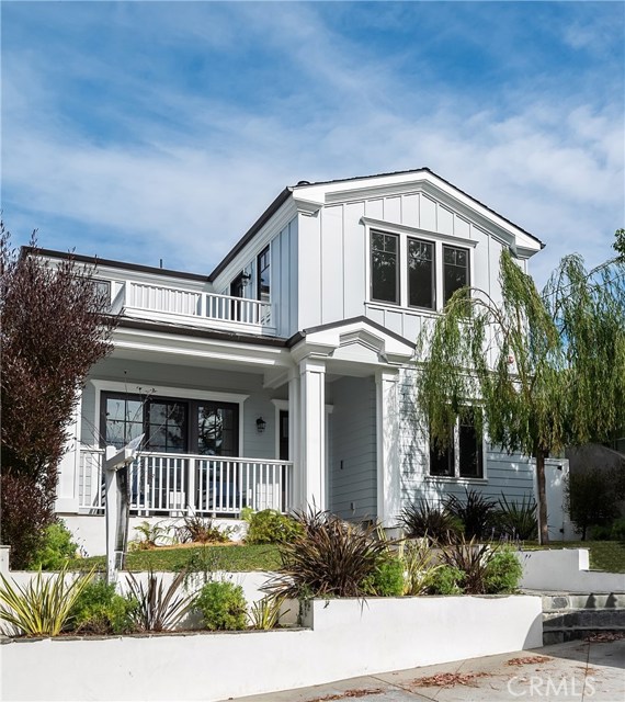 577 31st Street, Manhattan Beach, California 90266, 5 Bedrooms Bedrooms, ,5 BathroomsBathrooms,Residential,Sold,31st,SB20093030