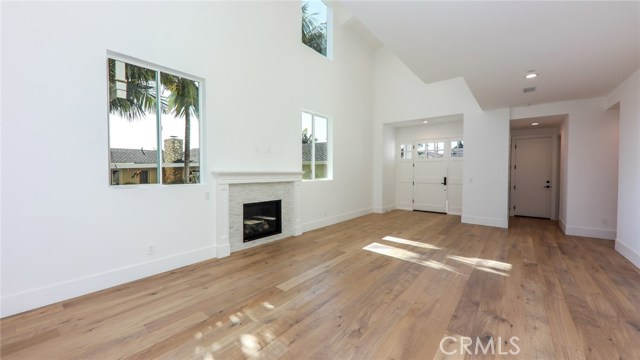 1018 Avenue A, Redondo Beach, California 90277, 6 Bedrooms Bedrooms, ,6 BathroomsBathrooms,Residential,Sold,Avenue A,PV20118056