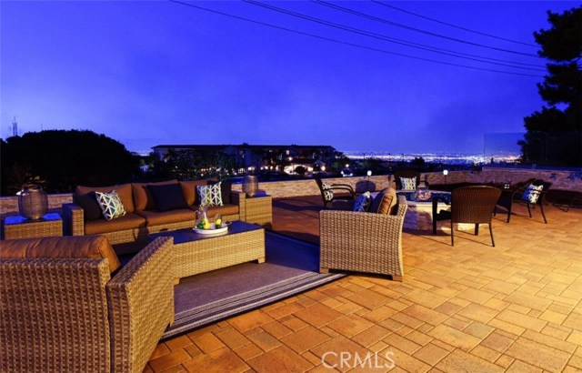 5705 Mistridge Drive, Rancho Palos Verdes, California 90275, 4 Bedrooms Bedrooms, ,2 BathroomsBathrooms,Residential,Sold,Mistridge,PV20143235