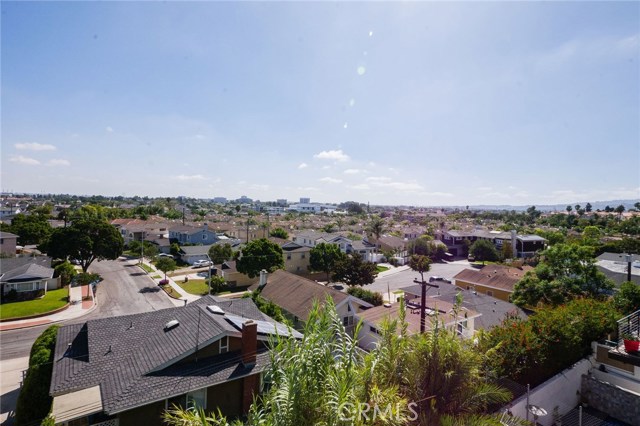 Panoramic view of PV hills to LA