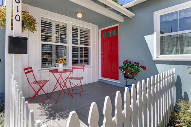 Fenced Front porch