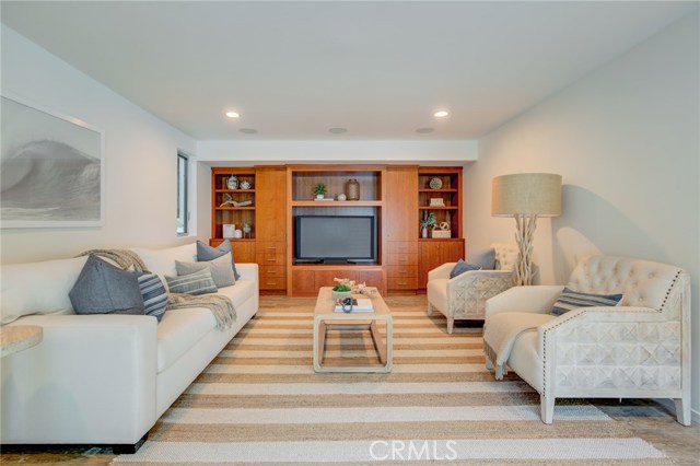 2400 Palm Avenue, Manhattan Beach, California 90266, 4 Bedrooms Bedrooms, ,4 BathroomsBathrooms,Residential,Sold,Palm,SB20055026