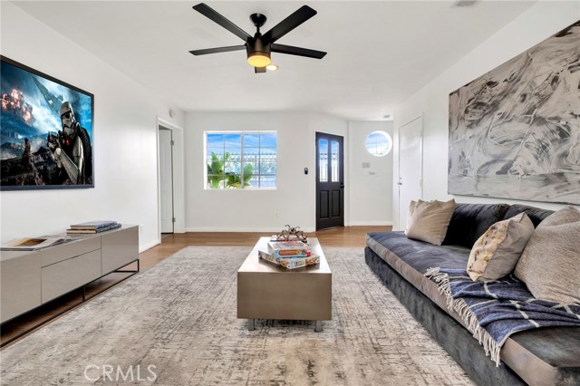 2407 Felton Lane, Redondo Beach, California 90278, 4 Bedrooms Bedrooms, ,3 BathroomsBathrooms,Residential,Sold,Felton,SB20043223