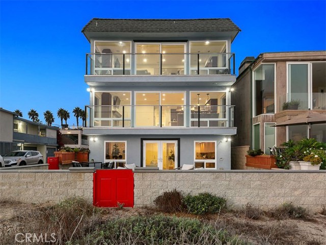 Photo of 7310 W Oceanfront, Newport Beach, CA 92663