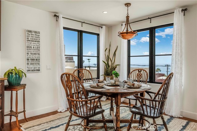 200 Shell Street, Manhattan Beach, California 90266, 3 Bedrooms Bedrooms, ,3 BathroomsBathrooms,Residential,Sold,Shell,SB20140348