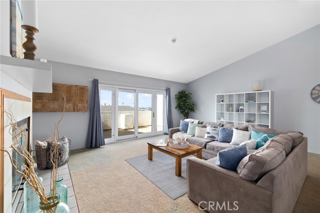 220 Guadalupe Avenue, Redondo Beach, California 90277, 3 Bedrooms Bedrooms, ,2 BathroomsBathrooms,Residential,Sold,Guadalupe,SB21001256