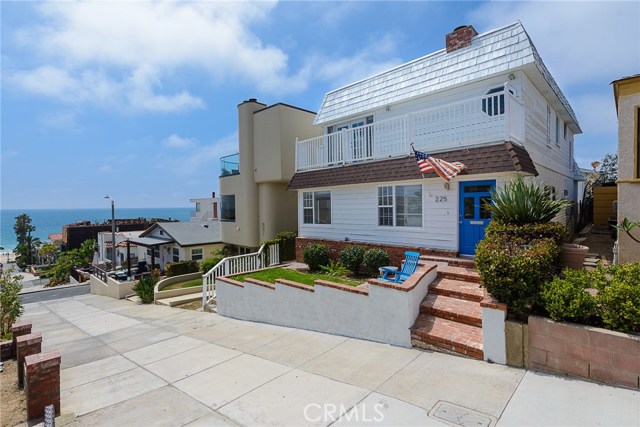 225 25th Street, Manhattan Beach, California 90266, ,Residential Income,Sold,25th,SB19200639