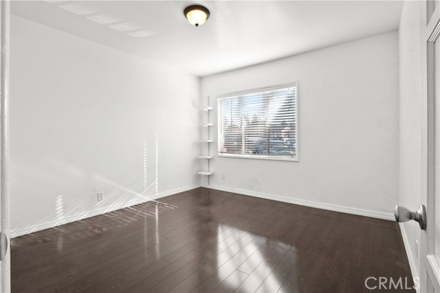 4 Bed Home for Sale in Lake Balboa, California