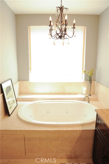 713 JUANITA, Redondo Beach, California 90277, 3 Bedrooms Bedrooms, ,2 BathroomsBathrooms,Residential,Sold,JUANITA,SB17176144