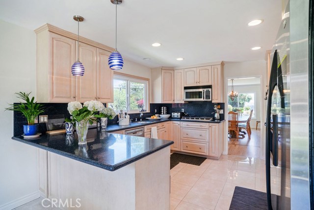 29177 Oceanridge Drive, Rancho Palos Verdes, California 90275, 5 Bedrooms Bedrooms, ,1 BathroomBathrooms,Residential,Sold,Oceanridge,PV19079364