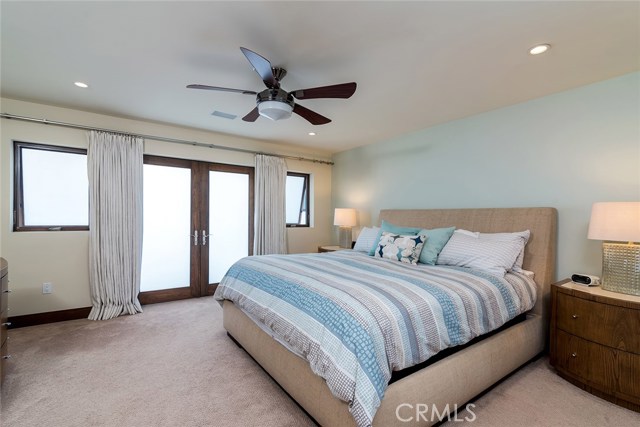 2131 Hermosa Avenue, Hermosa Beach, California 90254, 4 Bedrooms Bedrooms, ,4 BathroomsBathrooms,Residential,Sold,Hermosa,SB19016177