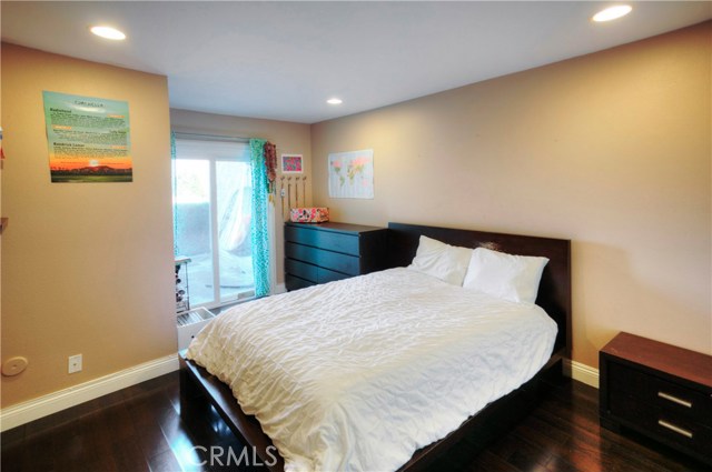75 Hilltop Circle, Rancho Palos Verdes, California 90275, 3 Bedrooms Bedrooms, ,2 BathroomsBathrooms,Residential,Sold,Hilltop,BB17275527