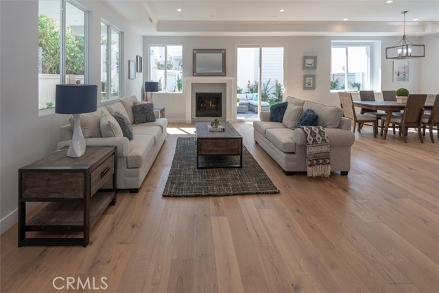 2410 Huntington Lane, Redondo Beach, California 90278, 4 Bedrooms Bedrooms, ,3 BathroomsBathrooms,Residential,Sold,Huntington,PV18242056