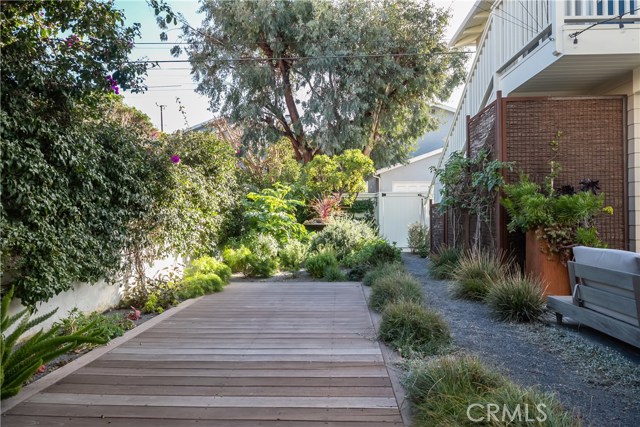 756 36th Street, Manhattan Beach, California 90266, 6 Bedrooms Bedrooms, ,3 BathroomsBathrooms,Residential,Sold,36th,SB20029845