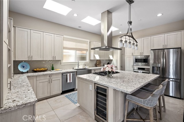 2309 Clark Lane, Redondo Beach, California 90278, 4 Bedrooms Bedrooms, ,3 BathroomsBathrooms,Residential,Sold,Clark,SB21061823