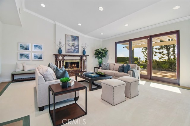 2039 Via Cerritos, Palos Verdes Estates, California 90274, 5 Bedrooms Bedrooms, ,4 BathroomsBathrooms,Residential,Sold,Via Cerritos,SB20192827