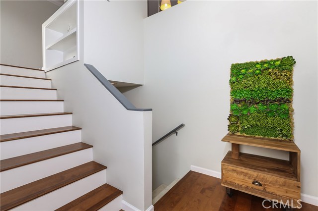 110 Guadalupe Avenue, Redondo Beach, California 90277, 3 Bedrooms Bedrooms, ,3 BathroomsBathrooms,Residential,Sold,Guadalupe,PW17148402