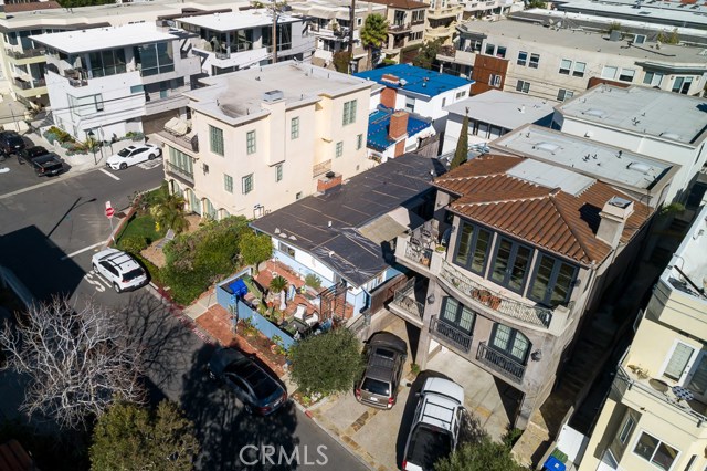 2216 Alma Avenue, Manhattan Beach, California 90266, 4 Bedrooms Bedrooms, ,3 BathroomsBathrooms,Residential,Sold,Alma,SB20025809