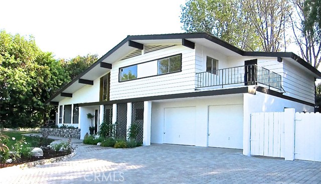 Photo of 1 Pony Lane, Rolling Hills Estates, CA 90274