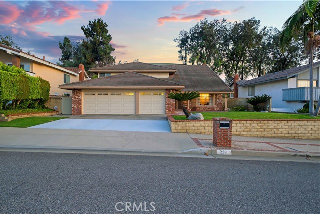 Photo of 290 E Country Hills Dr, La Habra, CA 90631
