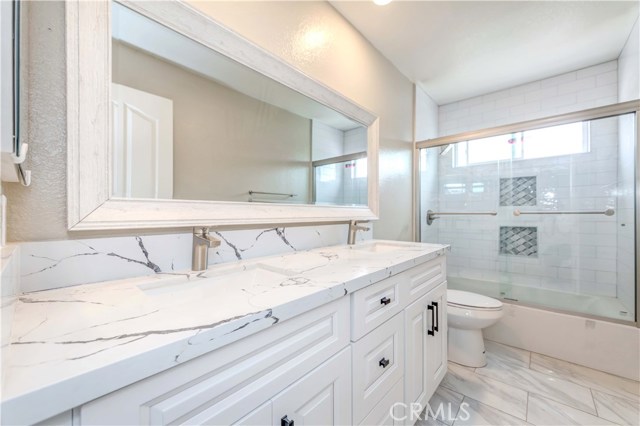 1908 Plant Avenue, Redondo Beach, California 90278, 3 Bedrooms Bedrooms, ,2 BathroomsBathrooms,Residential,Sold,Plant,SB20209683