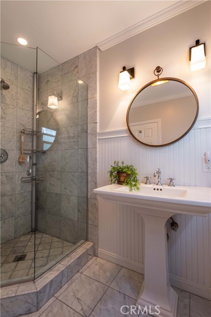 3211 Morningside Drive, Hermosa Beach, California 90254, 3 Bedrooms Bedrooms, ,3 BathroomsBathrooms,Residential,Sold,Morningside,SB19010696