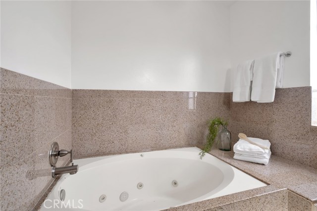 2407 Felton Lane, Redondo Beach, California 90278, 4 Bedrooms Bedrooms, ,3 BathroomsBathrooms,Residential,Sold,Felton,SB20043223
