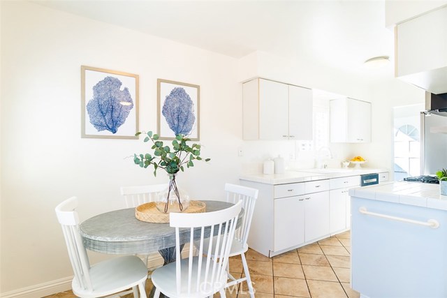 1600 Spreckels Lane, Redondo Beach, California 90278, 3 Bedrooms Bedrooms, ,2 BathroomsBathrooms,Residential,Sold,Spreckels,SB19058149