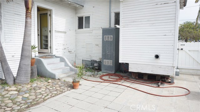 921 Emerald Street, Redondo Beach, California 90277, 3 Bedrooms Bedrooms, ,1 BathroomBathrooms,Residential,Sold,Emerald,SB18059068