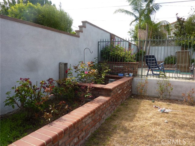 1344 19th Street, Manhattan Beach, California 90266, 4 Bedrooms Bedrooms, ,2 BathroomsBathrooms,Residential,Sold,19th,SB17162814
