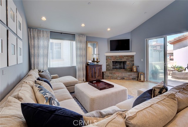 2502 Rockefeller Lane, Redondo Beach, California 90278, 4 Bedrooms Bedrooms, ,2 BathroomsBathrooms,Residential,Sold,Rockefeller,SB18199210