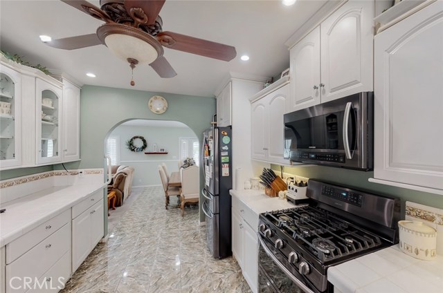 2614 Manhattan Beach Boulevard, Redondo Beach, California 90278, 4 Bedrooms Bedrooms, ,2 BathroomsBathrooms,Residential,Sold,Manhattan Beach,SB19051400