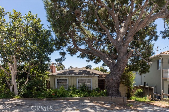 624 27th Street, Manhattan Beach, California 90266, 4 Bedrooms Bedrooms, ,2 BathroomsBathrooms,Residential,Sold,27th,SB21073180