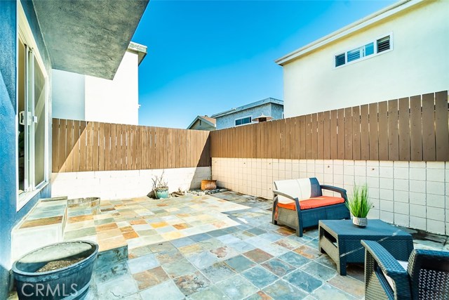 1600 Spreckels Lane, Redondo Beach, California 90278, 3 Bedrooms Bedrooms, ,2 BathroomsBathrooms,Residential,Sold,Spreckels,SB19058149
